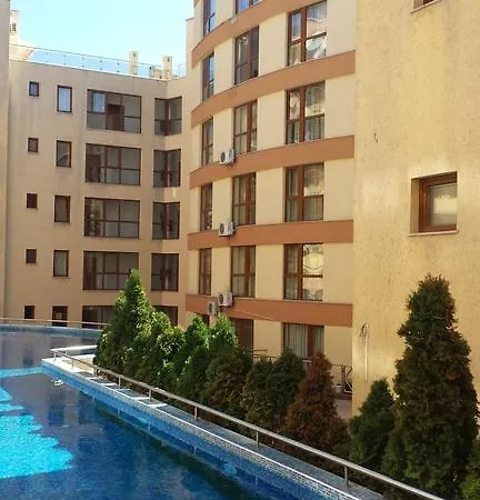 Panorama Beach Studio 아파트 네세부르